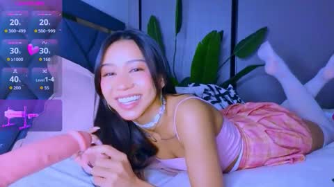 Snapshot of mia_sirenia chatting on 03/06/26, 04:36 Mia online show from 03/06/26, 04:36