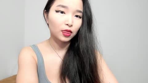 Snapshot of mia_soyun chatting on 04/16/26, 12:06 Your Soyun online show from 04/16/26, 12:06