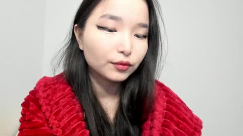 Snapshot of mia_soyun chatting on 04/17/26, 02:20 Your Soyun online show from 04/17/26, 02:20