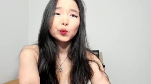 Snapshot of mia_soyun chatting on 04/26/26, 01:42 Your Soyun online show from 04/26/26, 01:42