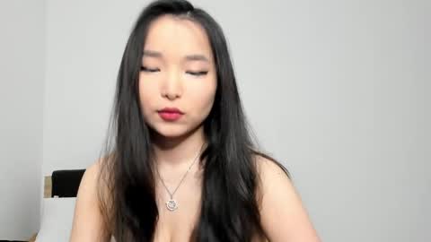 Snapshot of mia_soyun chatting on 05/05/26, 01:30 Your Soyun online show from 05/05/26, 01:30