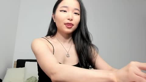 Snapshot of mia_soyun chatting on 05/25/26, 01:50 Your Soyun online show from 05/25/26, 01:50