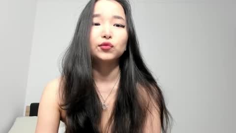 Snapshot of mia_soyun chatting on 05/27/26, 02:03 Your Soyun online show from 05/27/26, 02:03