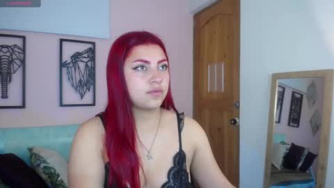 mia_spencer0 online show from 01/13/25, 12:02