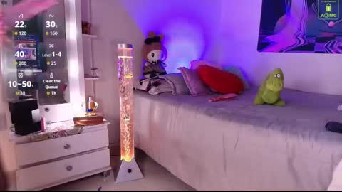 Mia  online show from 03/07/26, 03:47