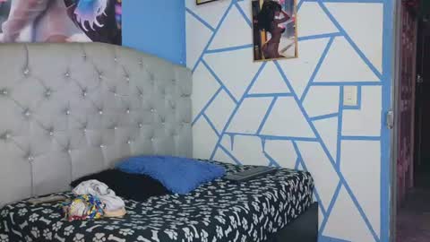 mia_thompson_0 online show from 06/26/26, 03:05