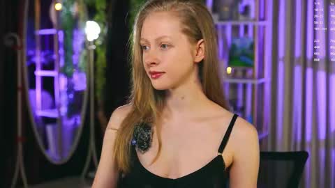 Mia online show from 02/24/26, 04:49