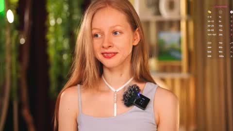 Snapshot of mia_vebes chatting on 03/14/26, 10:32 Mia online show from 03/14/26, 10:32