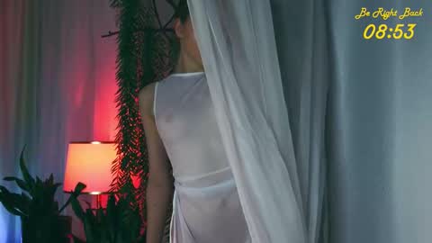 Snapshot of mia_vebes chatting on 03/21/26, 11:26 Mia online show from 03/21/26, 11:26