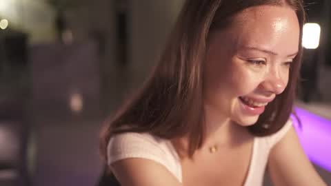 Snapshot of mia_vixen_ chatting on 07/11/26, 02:58 VixenMia online show from 07/11/26, 02:58