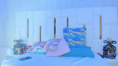 mia_vy online show from 11/03/25, 01:29