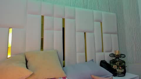 Snapshot of mia_vy chatting on 02/24/26, 07:12 mia_vy online show from 02/24/26, 07:12