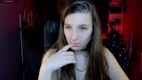 Mia online show from 12/21/25, 10:22