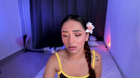 Snapshot of miaa_06 chatting on 07/04/26, 03:45 mia nicolle online show from 07/04/26, 03:45