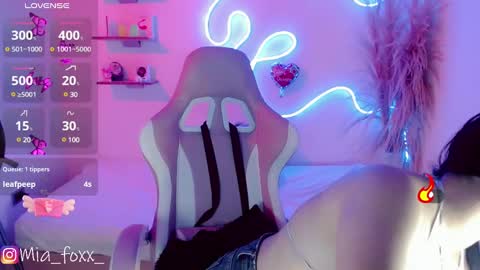 Mia online show from 03/04/25, 09:22