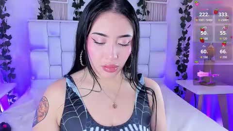 Mia online show from 11/13/25, 11:42