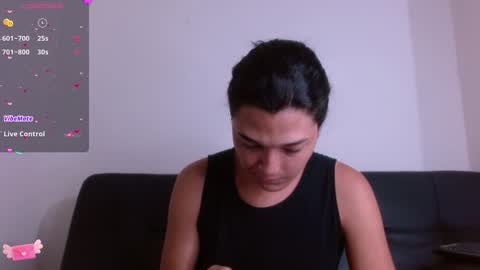 Mia online show from 01/25/25, 11:23