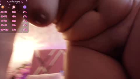 miaa_smiith1 online show from 02/21/25, 03:10