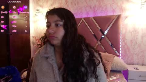 miaa_smiith1 online show from 03/10/25, 12:15