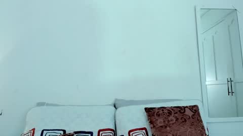 Snapshot of miaa_z chatting on 01/08/25, 04:00 Miaa online show from 01/08/25, 04:00
