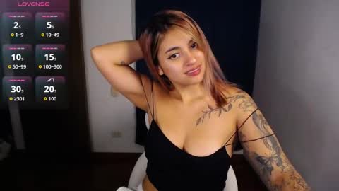 Snapshot of miaaa_mo chatting on 02/12/26, 11:33 Ma online show from 02/12/26, 11:33