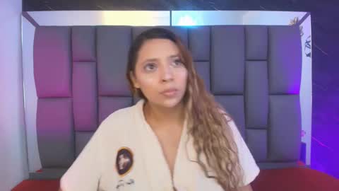 Mia online show from 02/24/26, 12:03