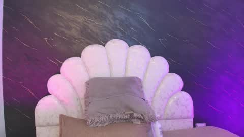 Snapshot of miaabrown__ chatting on 03/16/26, 12:09 Mia online show from 03/16/26, 12:09