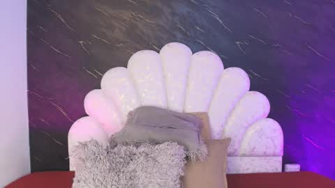 Snapshot of miaabrown__ chatting on 03/18/26, 12:08 Mia online show from 03/18/26, 12:08