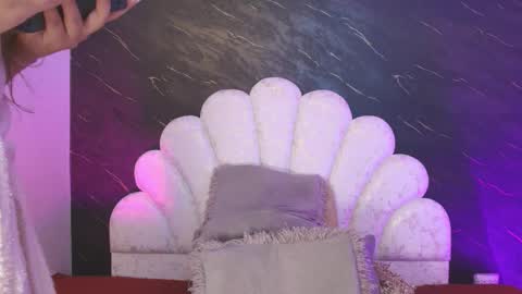 Snapshot of miaabrown__ chatting on 03/28/26, 12:05 Mia online show from 03/28/26, 12:05