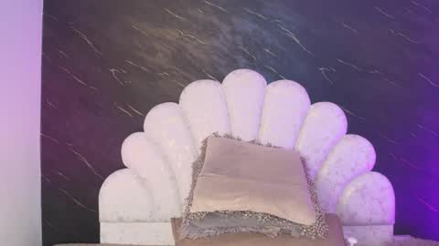 Snapshot of miaabrown__ chatting on 03/30/26, 12:06 Mia online show from 03/30/26, 12:06