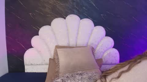 Snapshot of miaabrown__ chatting on 04/16/26, 12:06 Mia online show from 04/16/26, 12:06