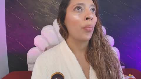 Snapshot of miaabrown__ chatting on 04/17/26, 12:08 Mia online show from 04/17/26, 12:08