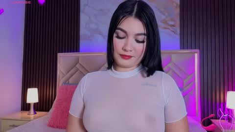 Snapshot of miaafarrel chatting on 06/01/26, 07:04 Miaa Farrel online show from 06/01/26, 07:04