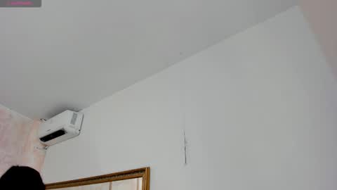 miaaffox online show from 01/18/26, 07:39