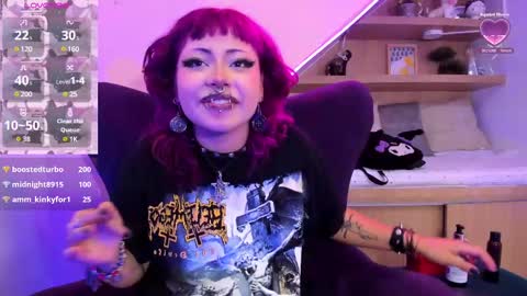 Mia online show from 02/11/25, 06:44