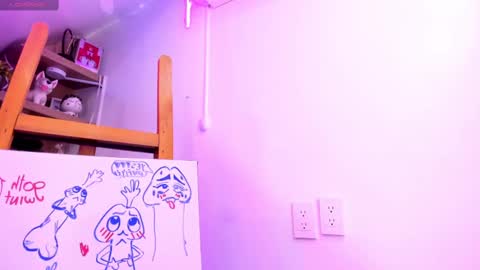 Mia online show from 02/14/25, 04:09