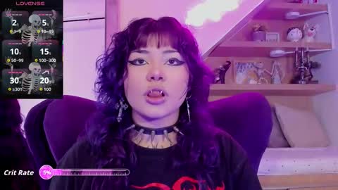 Mia online show from 10/01/25, 04:07