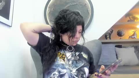 Snapshot of miaamane chatting on 03/03/26, 12:22 Mia online show from 03/03/26, 12:22
