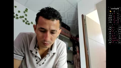 Snapshot of miaandluciferxxx chatting on 12/12/24, 02:55 miaandluciferxxx online show from 12/12/24, 02:55