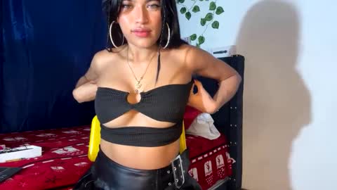 Snapshot of miaandluciferxxx chatting on 01/30/25, 11:24 miaandluciferxxx online show from 01/30/25, 11:24