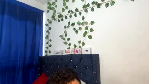 Snapshot of miaandluciferxxx chatting on 02/16/25, 10:10 miaandluciferxxx online show from 02/16/25, 10:10