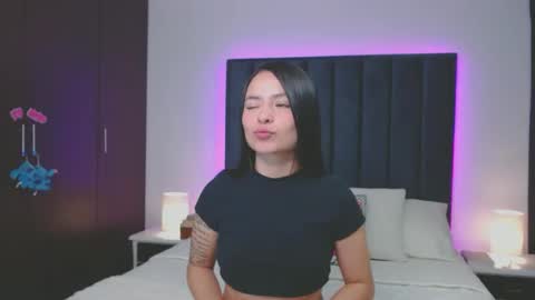 Snapshot of miaandnaty1 chatting on 01/04/25, 02:14 miaandnaty1 online show from 01/04/25, 02:14