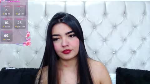 Alexandra online show from 09/22/25, 11:45