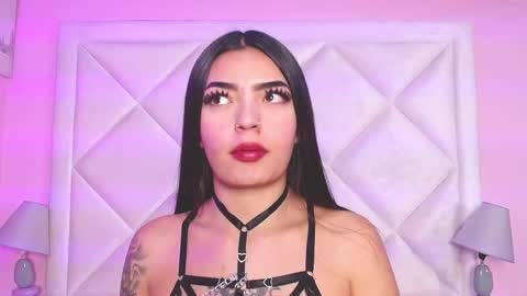 Alexandra online show from 10/11/25, 12:04