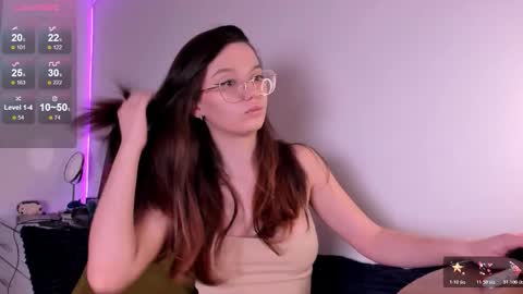 mia online show from 02/09/26, 06:06