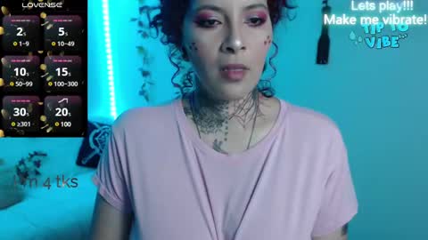 miablack_k online show from 02/13/25, 08:55