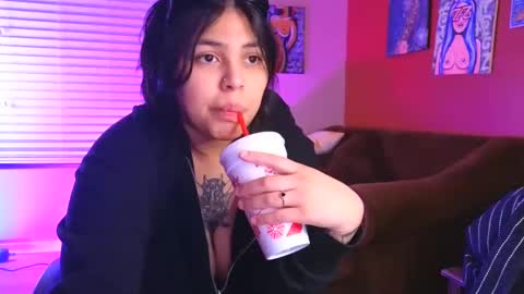 Mia online show from 12/10/24, 03:41
