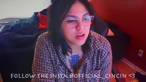 Mia online show from 02/24/25, 04:49
