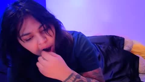 Snapshot of miacanela_xo chatting on 05/24/26, 03:11 Mia online show from 05/24/26, 03:11