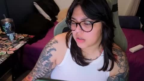 Snapshot of miacanela_xo chatting on 06/10/26, 02:34 Mia online show from 06/10/26, 02:34
